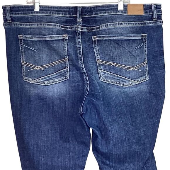 BKE Jeans Womens 36 X 33.5 Blue Curvy Fit High Rise Flare Stretch Crease Whisker - Picture 6 of 9